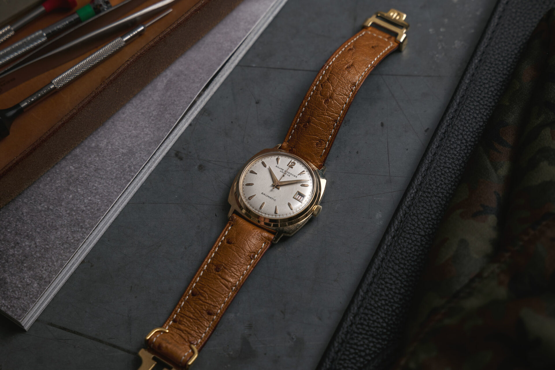 Baume & Mercier Baumatic - Sélection de montres vintage Joseph Bonnie de novembre 2023