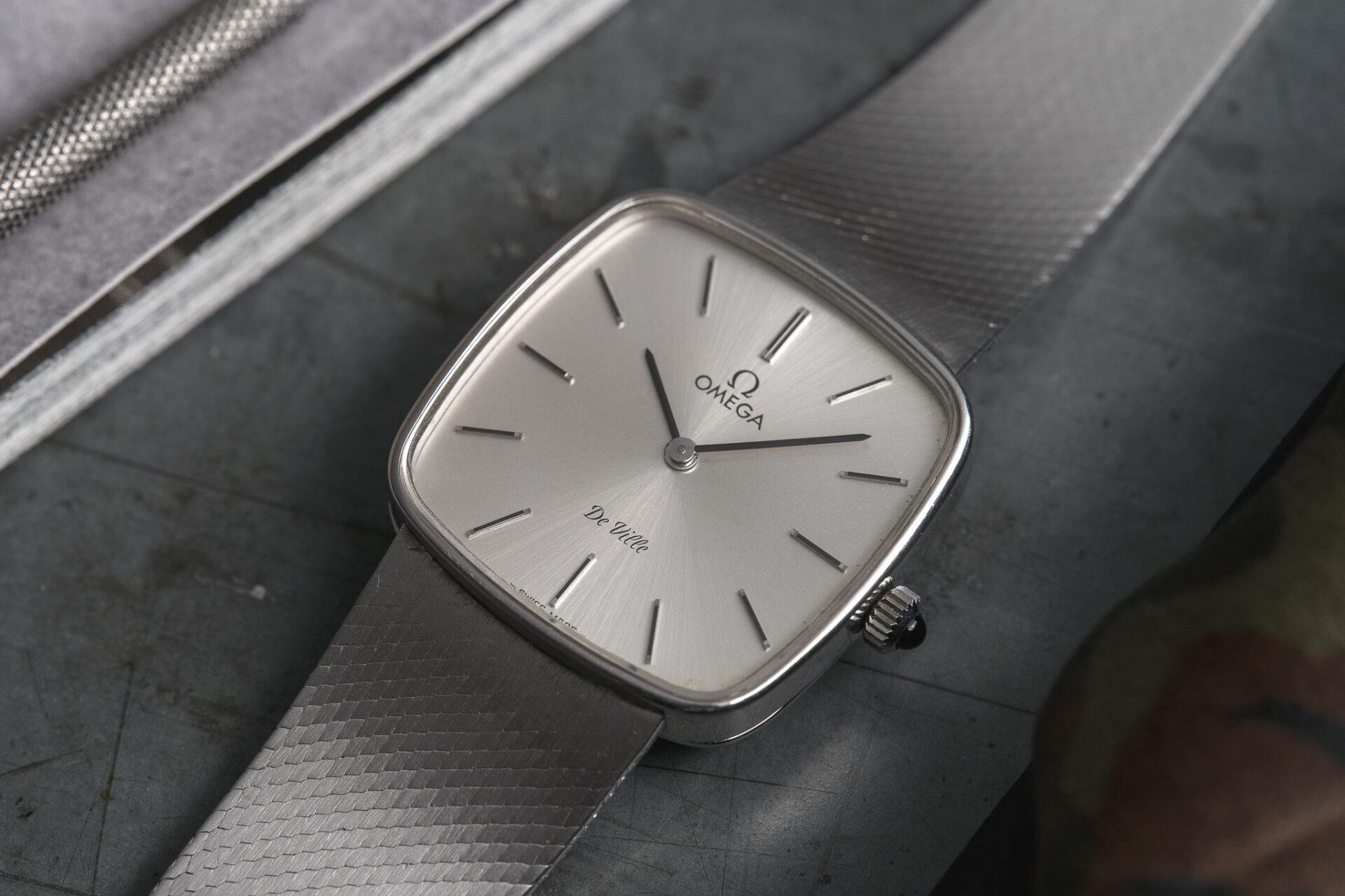 Omega Automatic De Ville - Sélection de montres vintage Joseph Bonnie de novembre 2023
