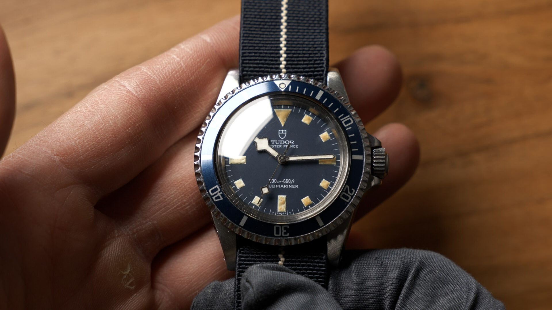 Sélection de montres militaires - Tudor Submariner Marine Nationale M.N. 82