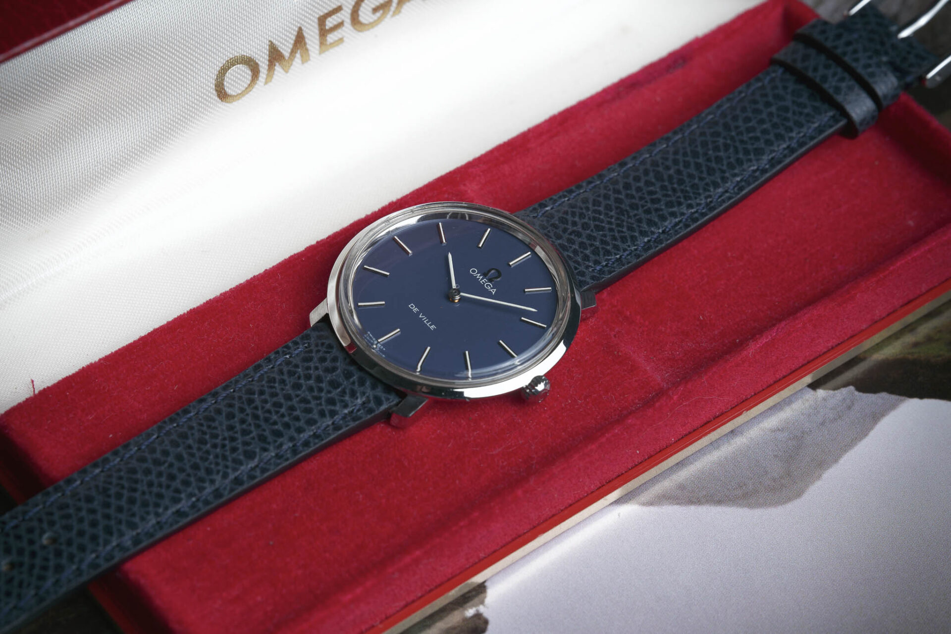 Omega De Ville Bleue - Sélection de montres vintage et de collection JOSEPH BONNIE