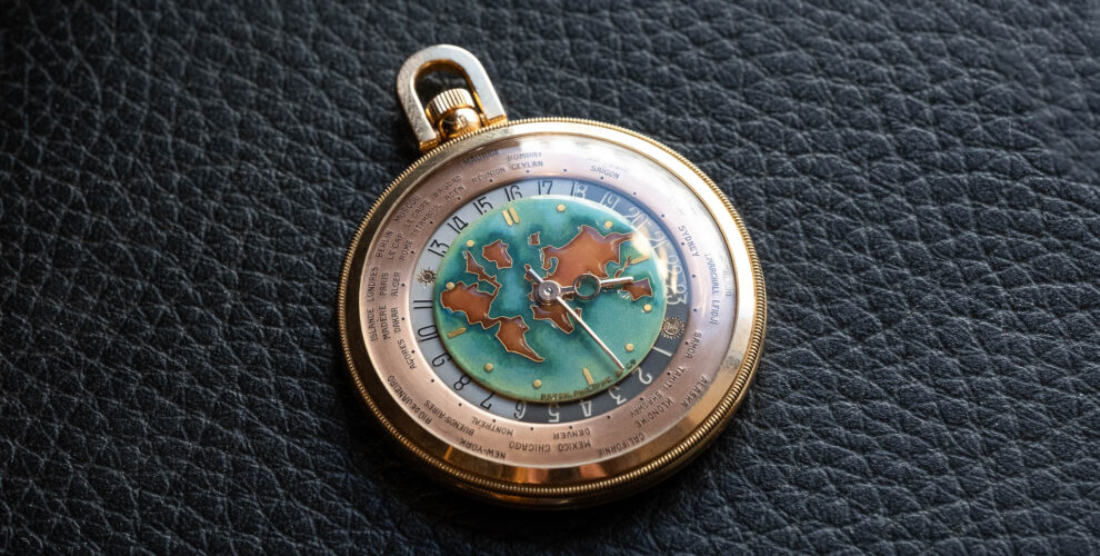 PATEK PHILIPPE WORLD TIME « CLOISONNÉ » Une exceptionnelle référence 605 HU chez Antiquorum