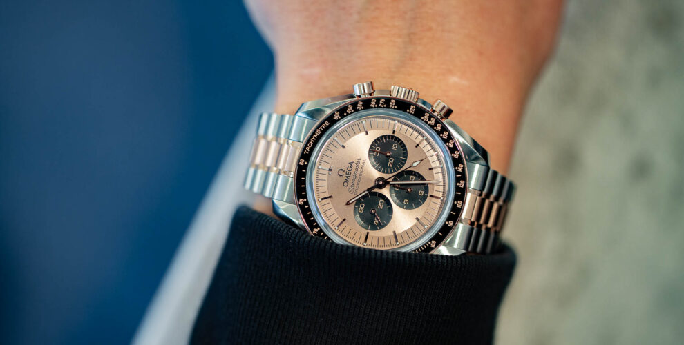 OMEGA SPEEDMASTER, ENTRE OR ET ACIER La Lune, précieuse