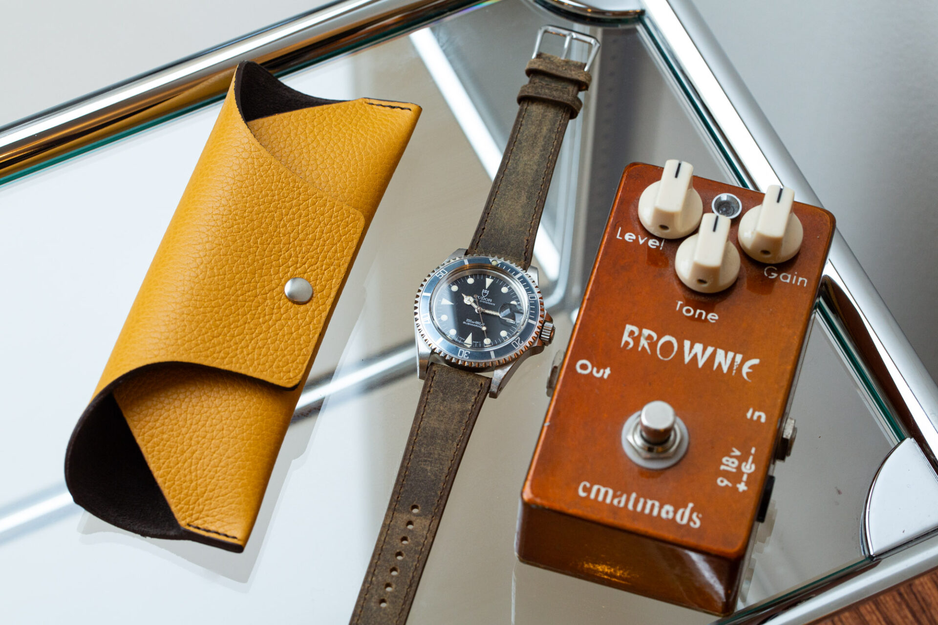 Collection de bracelets de montre et ceintures CLINT chez JOSEPH BONNIE