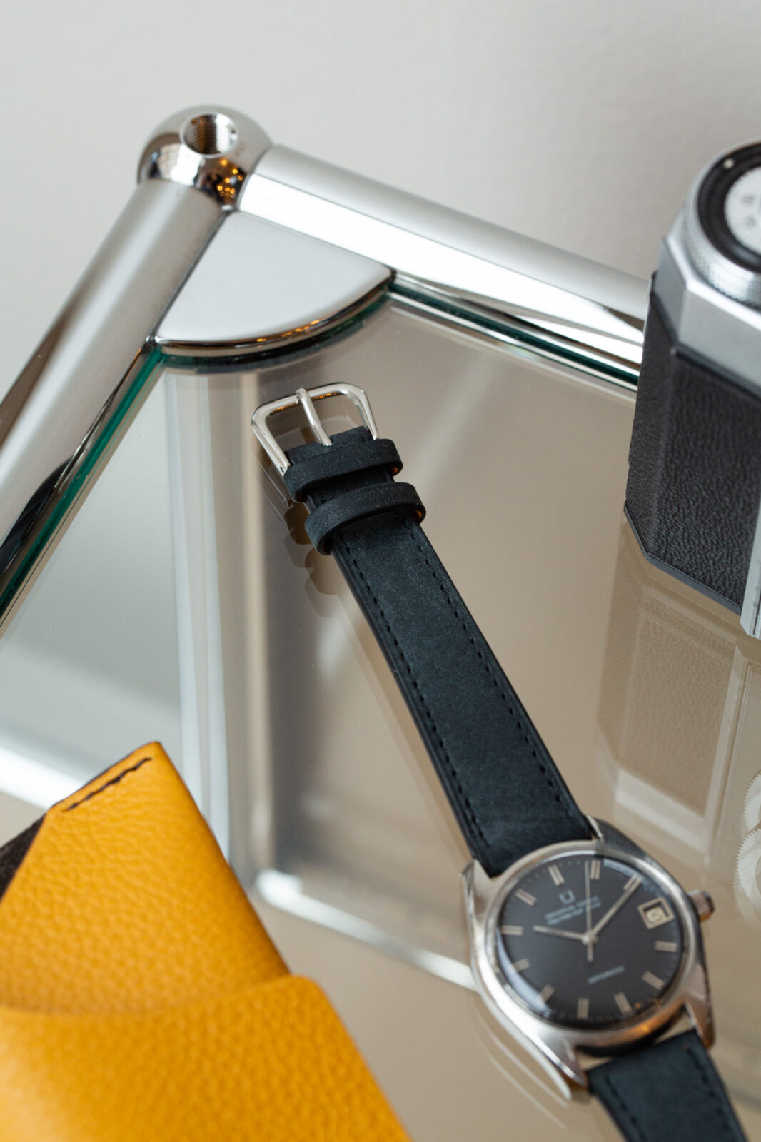 Collection de bracelets de montre et ceintures CLINT chez JOSEPH BONNIE