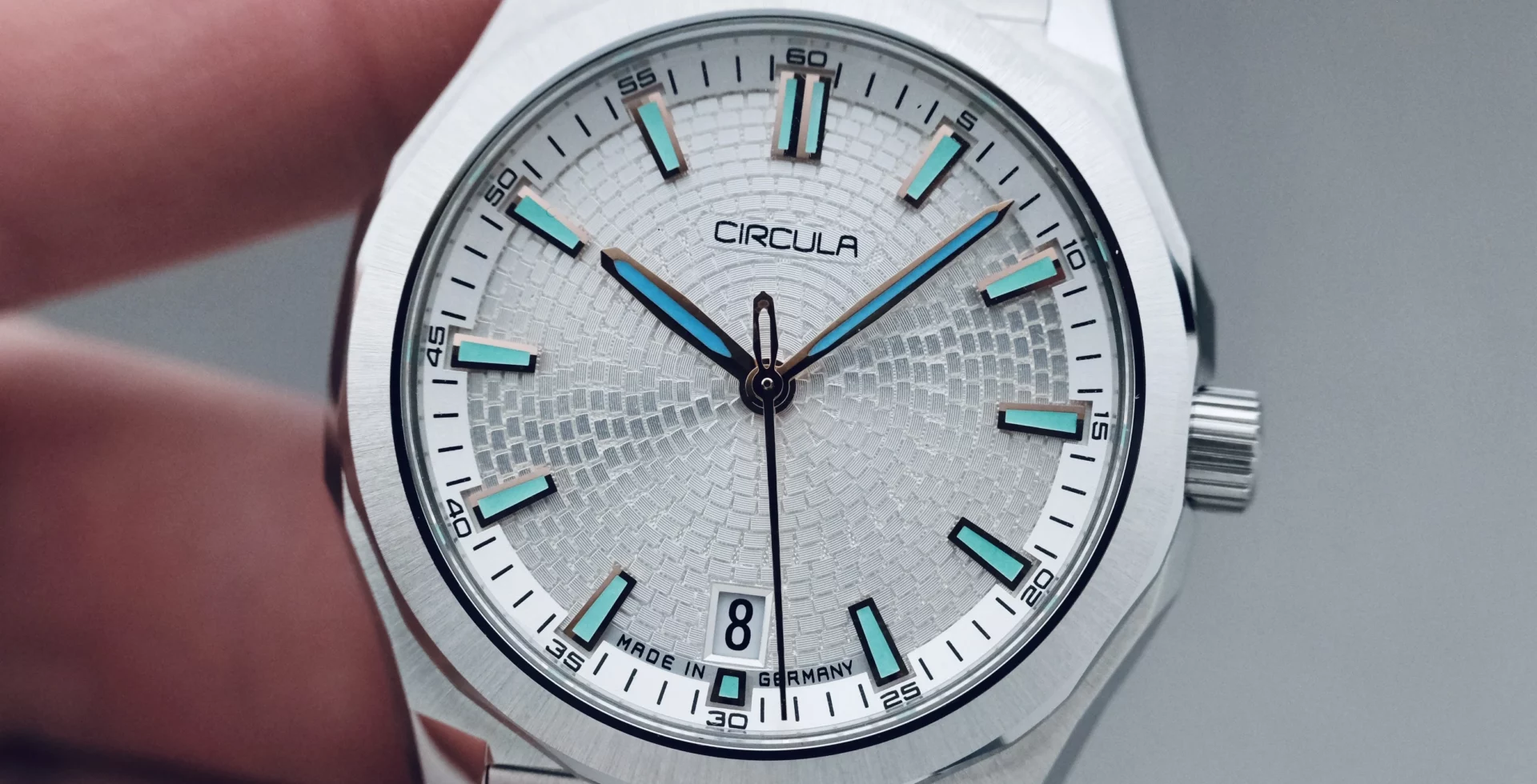 Circula Facet