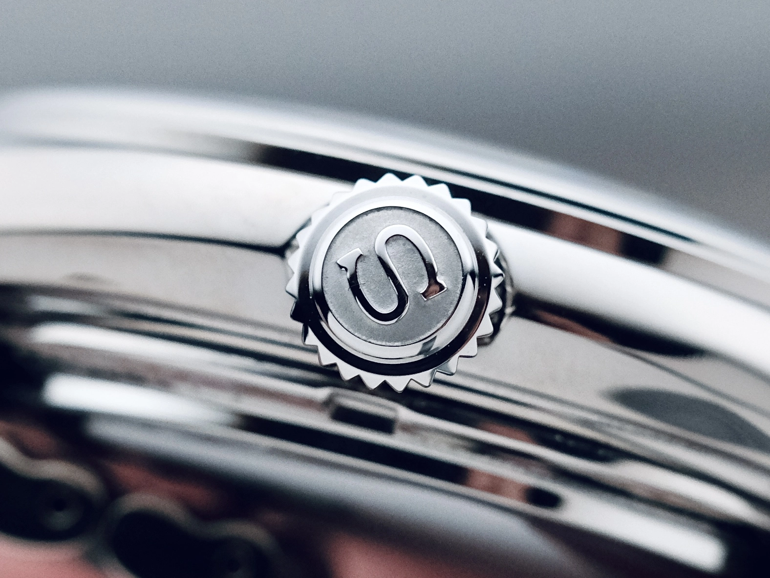 Seiko Presage Classic Series SPB465 couronne décorée