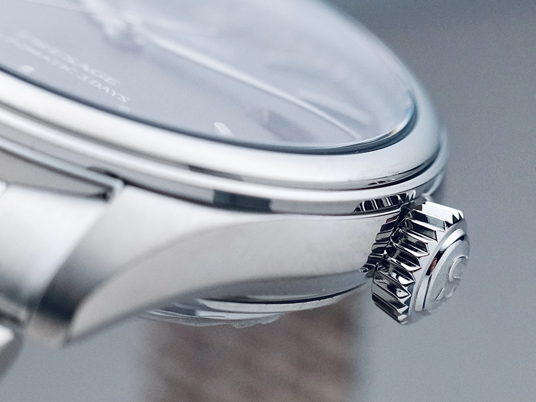 Seiko Presage Classic Series SPB465 profile du boîtier