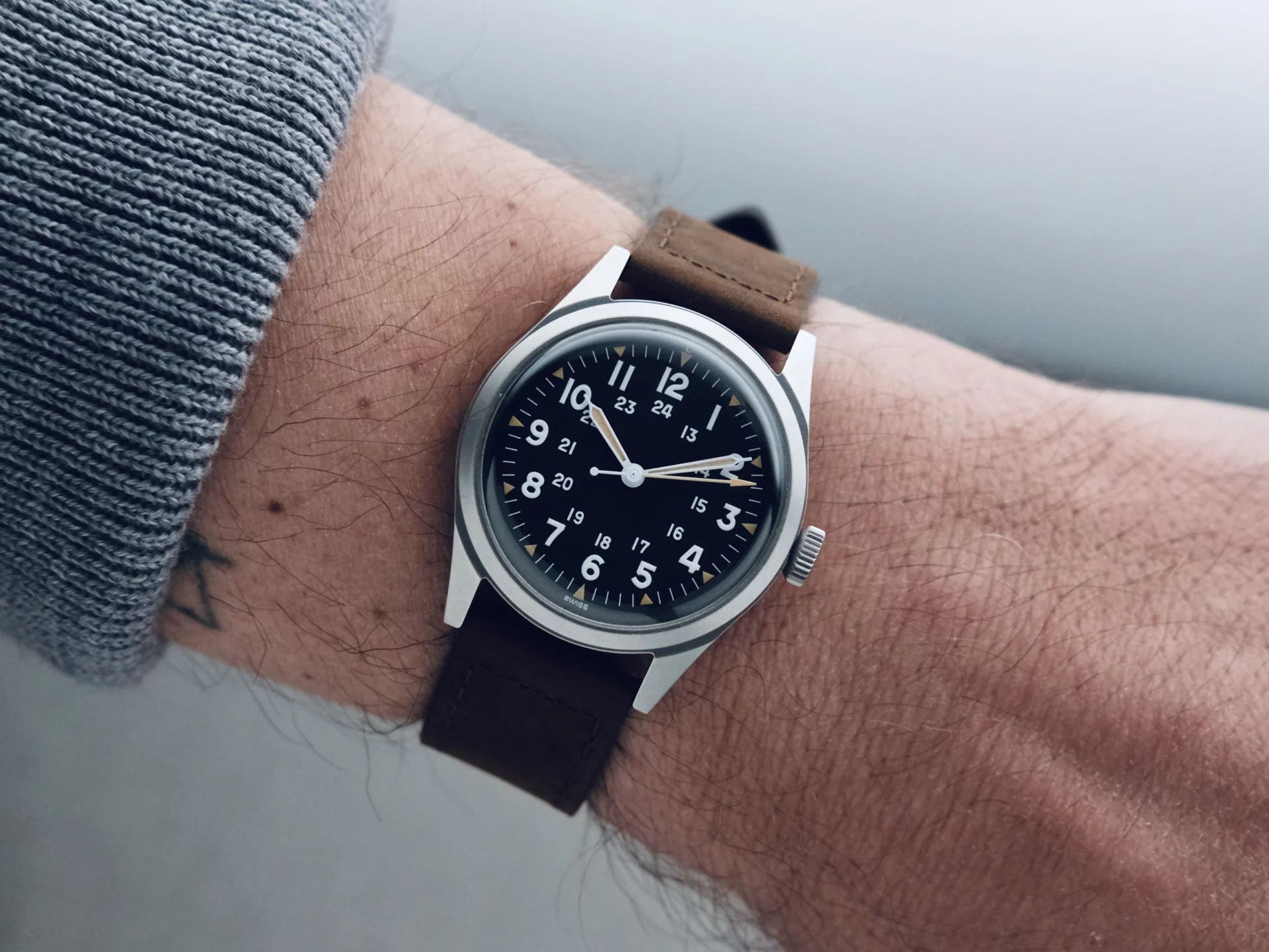 Benrus DTU-2A/P 34mm au poignet