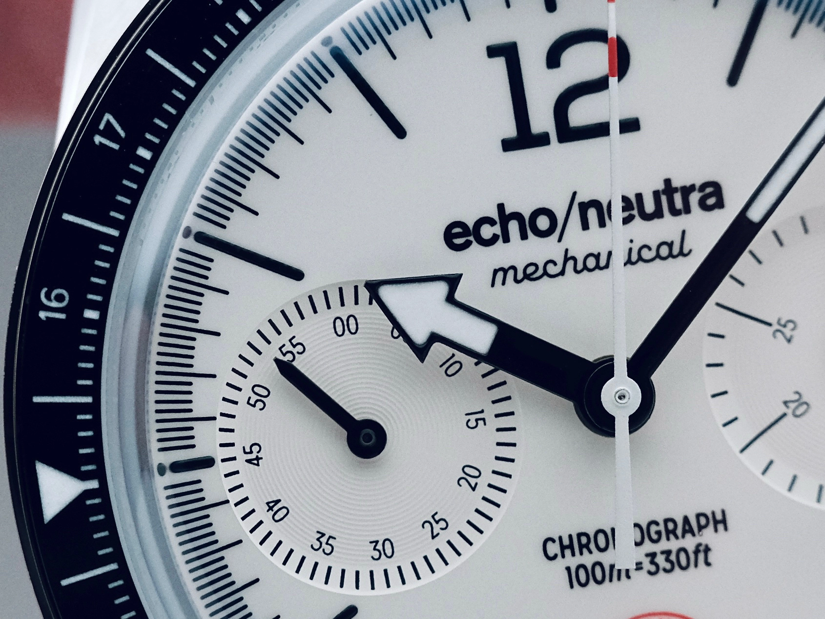 echo/neutra 1956 Chronograph White détails du cadran