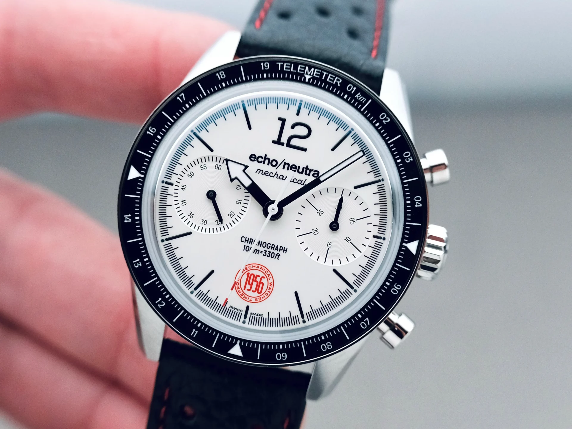 echo/neutra 1956 Chronograph White