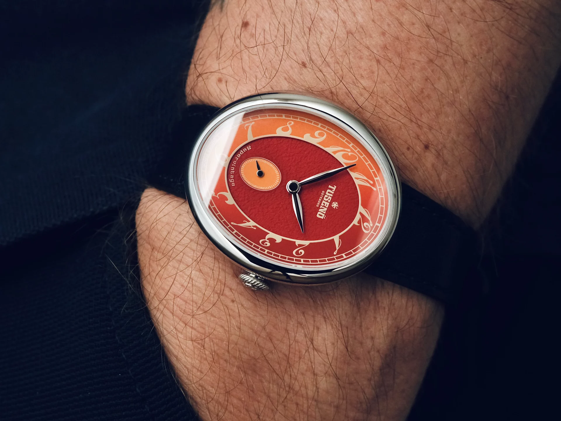 Tusenö SuperVintage Negroni au poignet