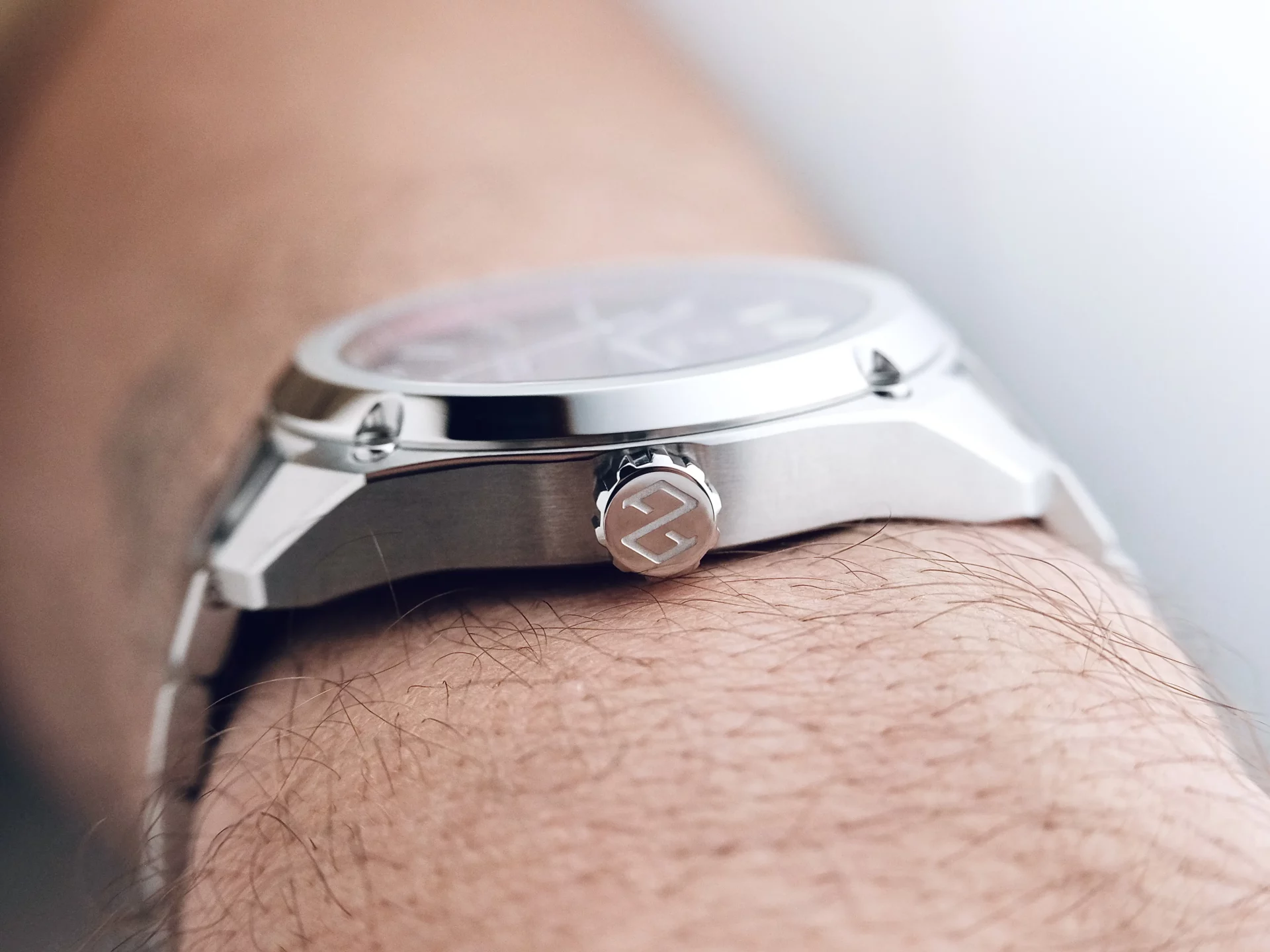 Formex Essence 41mm Gamaret au poignet