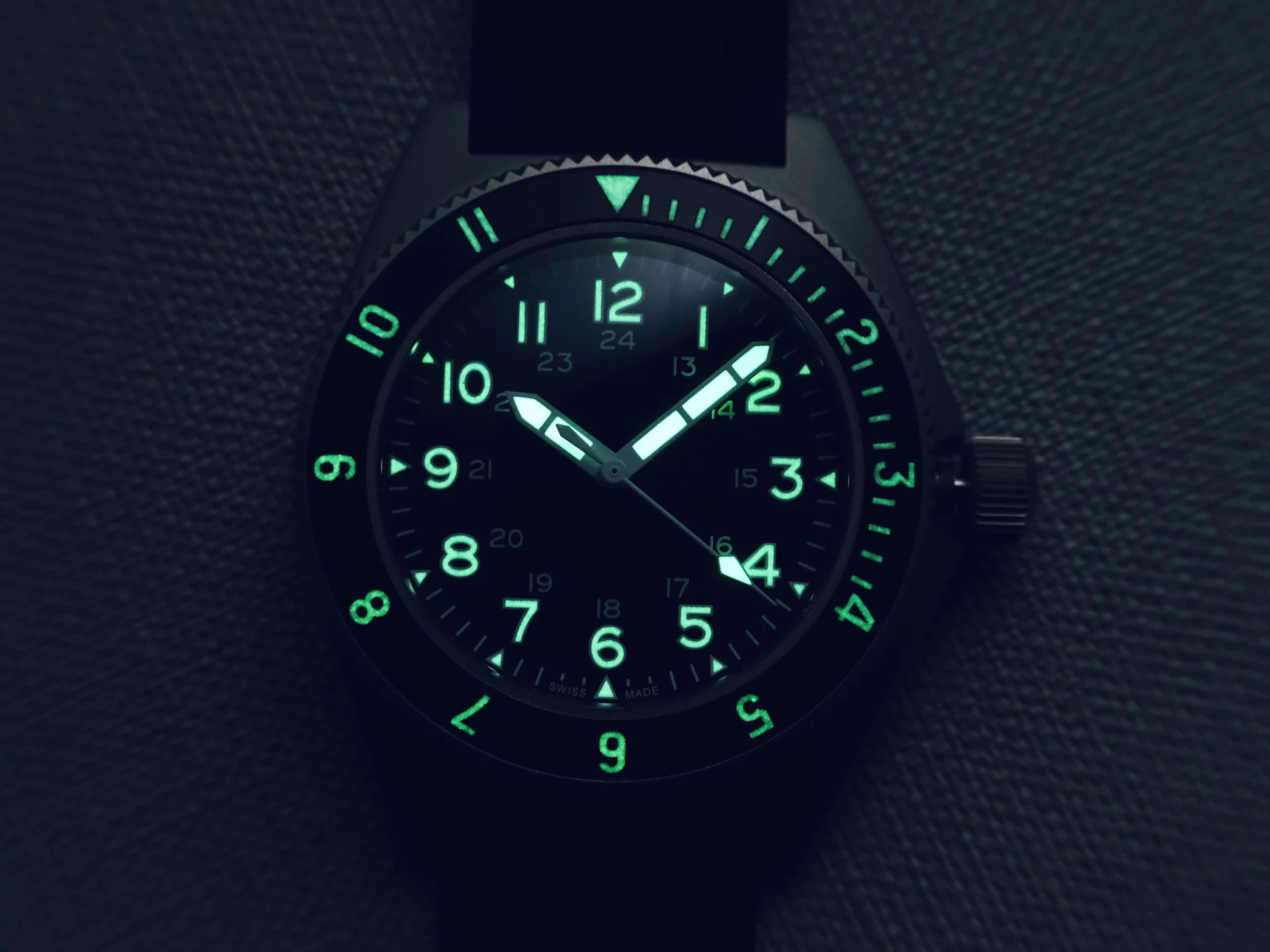 Benrus Type 2 MIL SPEC luminescence