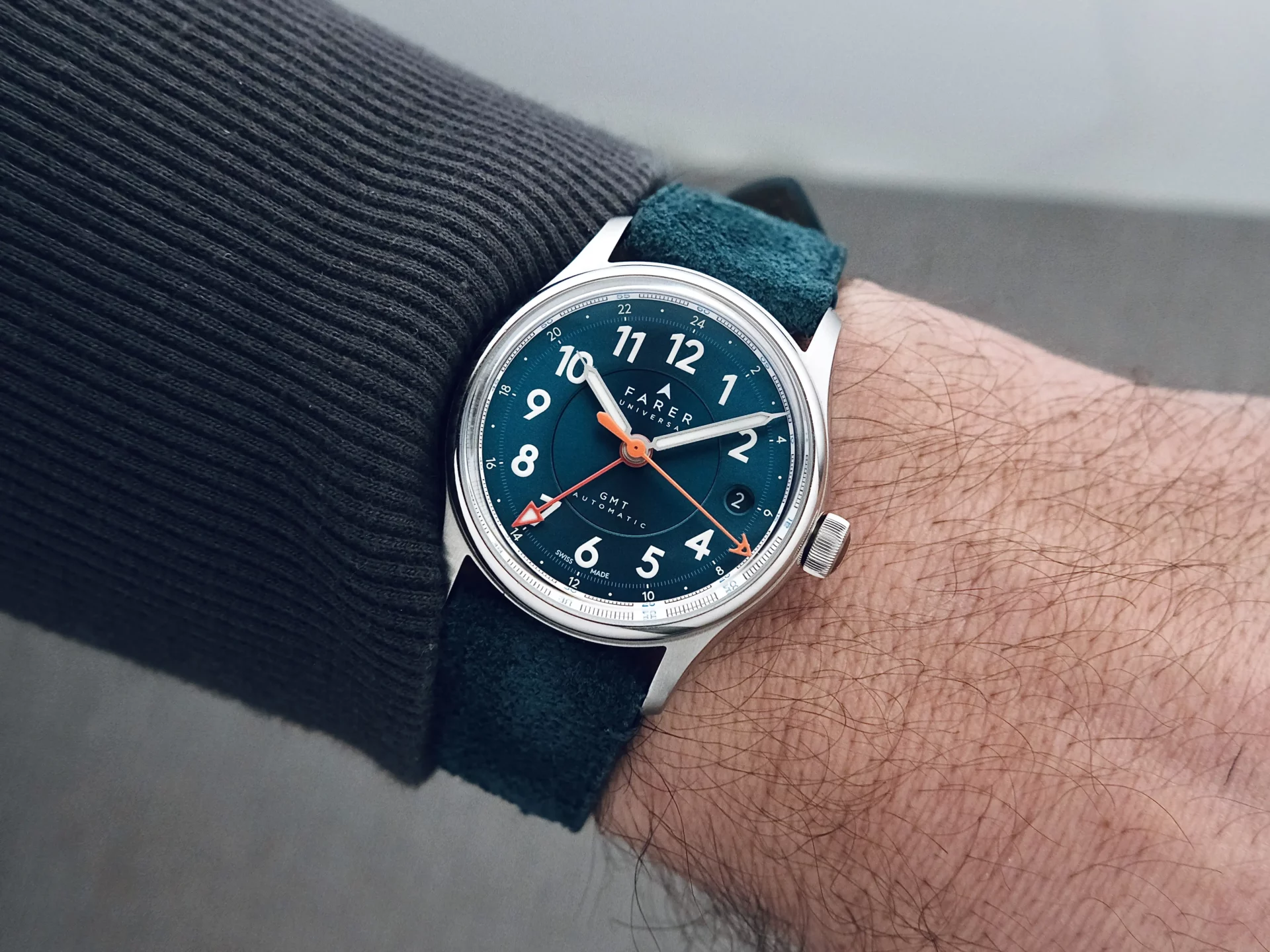 Farer Lander IV GMT 36mm au poignet