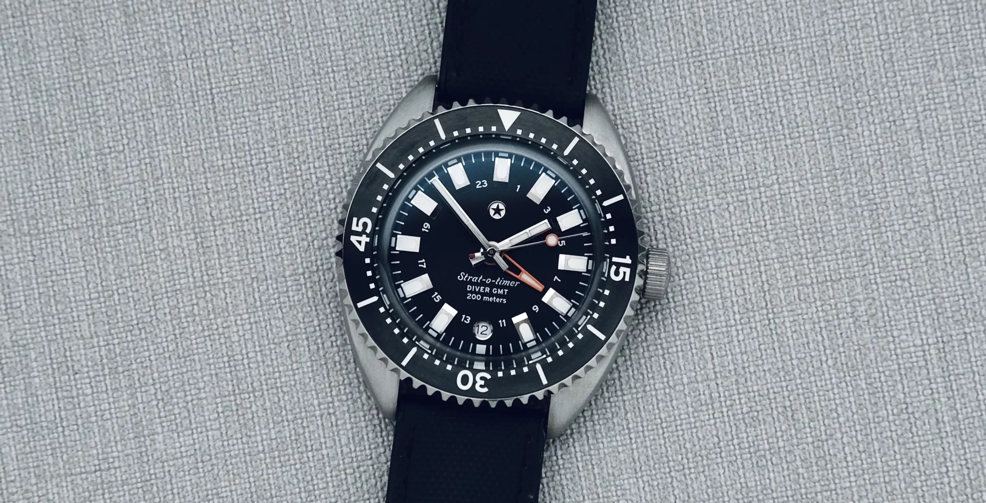 Jack Mason Strat-o-timer Titanium Diver GMT