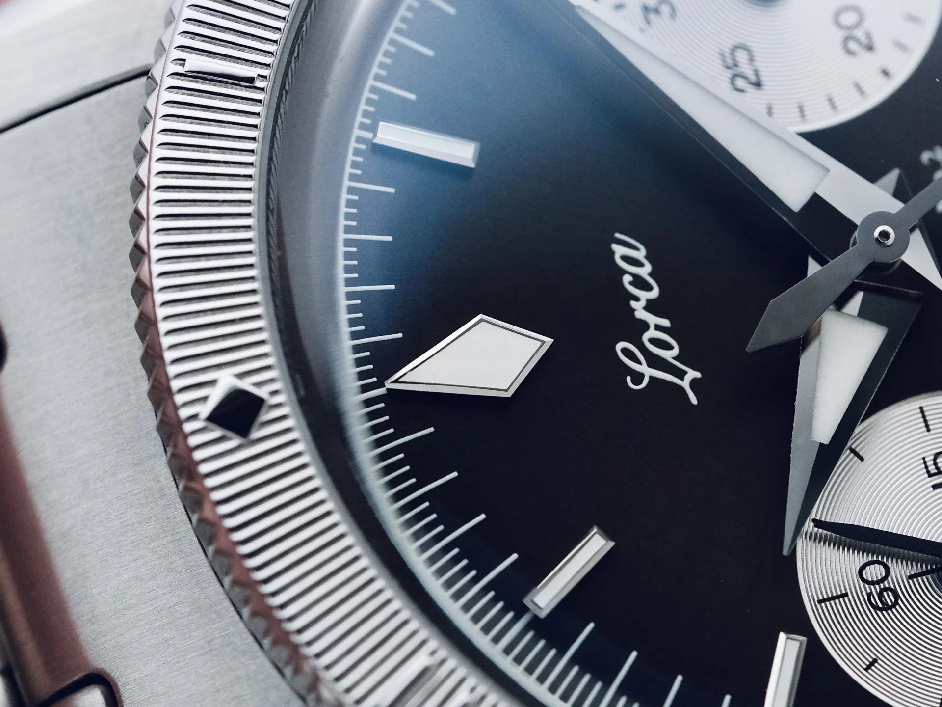 Lorca Model No.2 Golden Gray détails du cadran