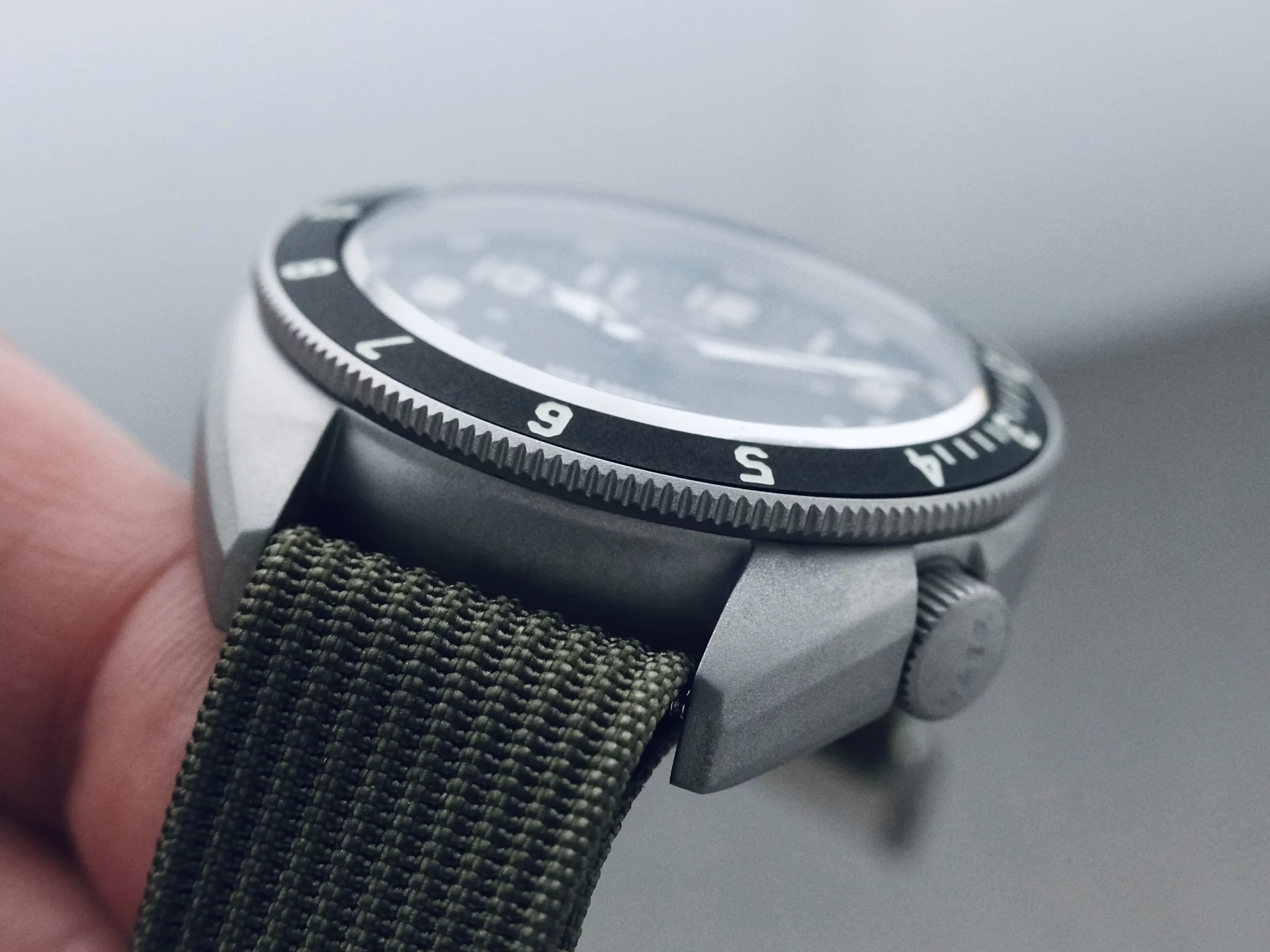 Vaer C4 Tactical Field Solar boîtier microbillé