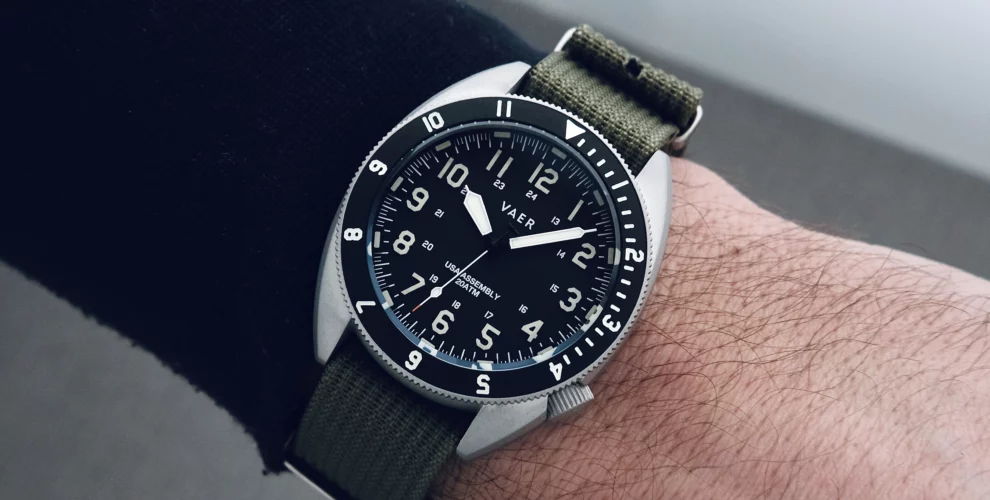 Vaer C4 Tactical Field Solar La nouvelle montre militaire américaine 