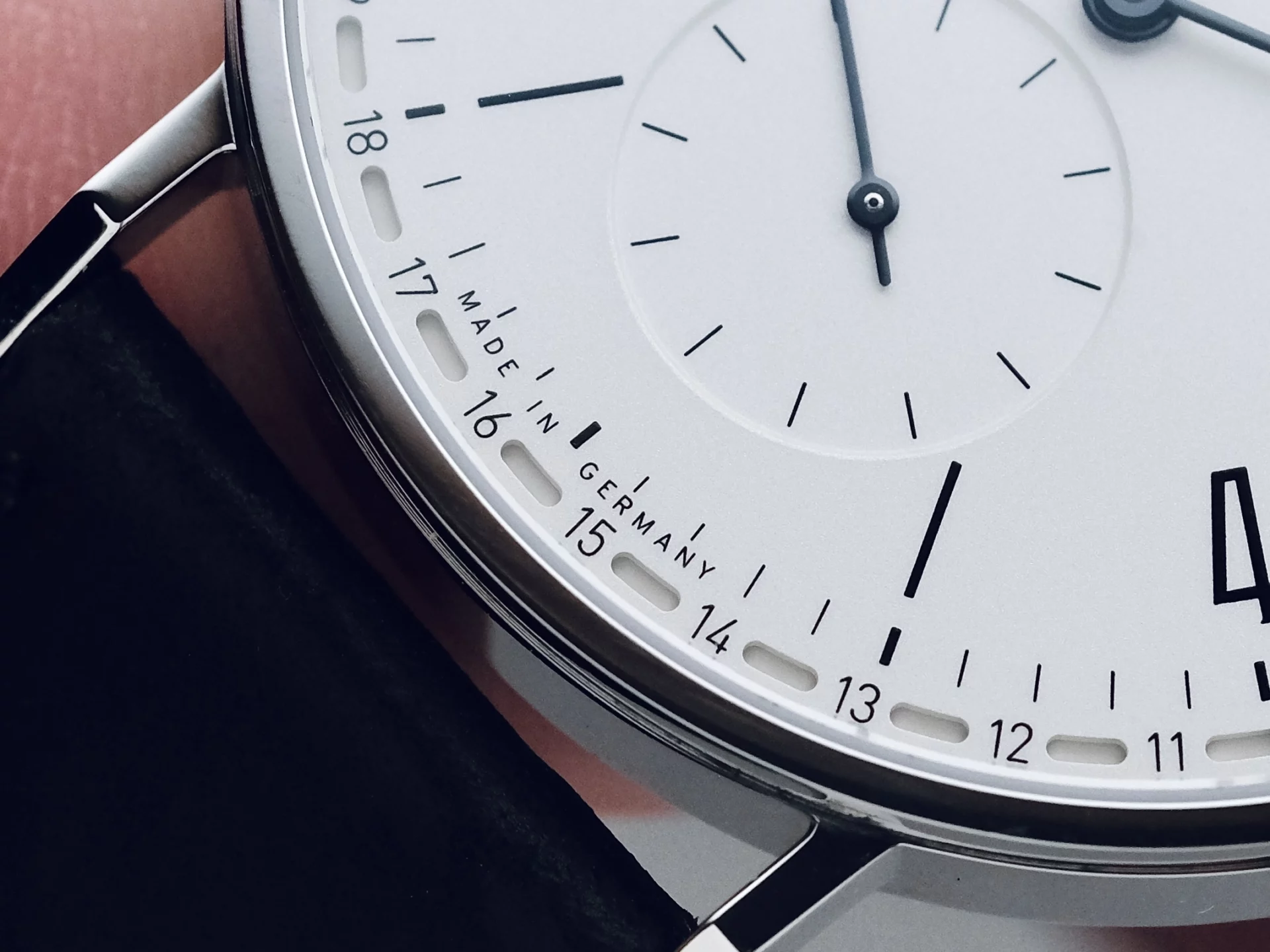 Nomos Tangente 38 Update Ref. 147  détails du cadran
