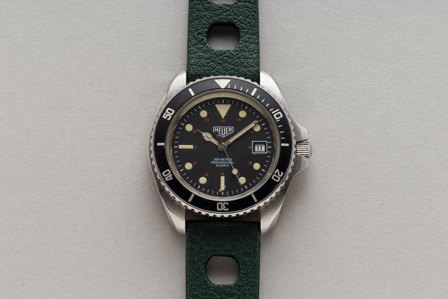 Heuer 844 - Source SHUCK THE OYSTER