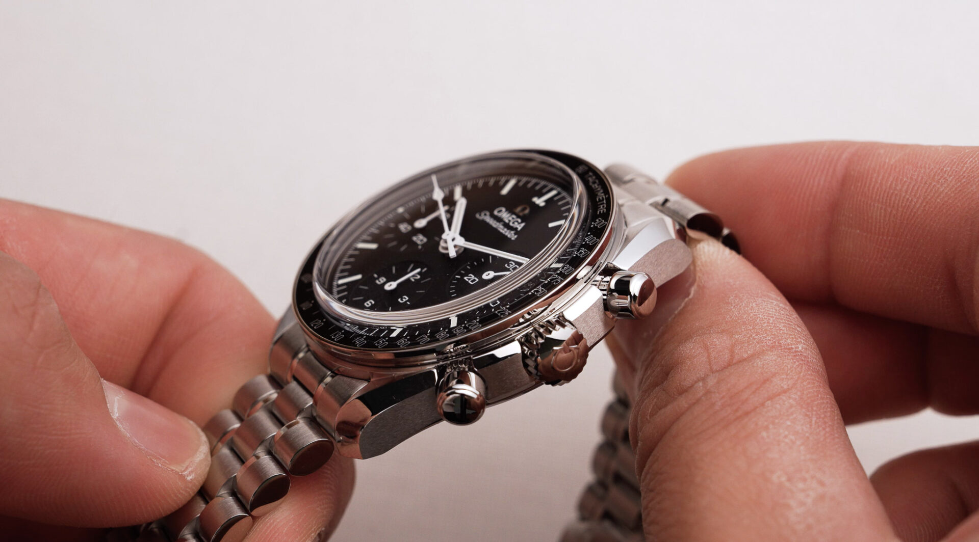 Omega Speedmaster 38 2026