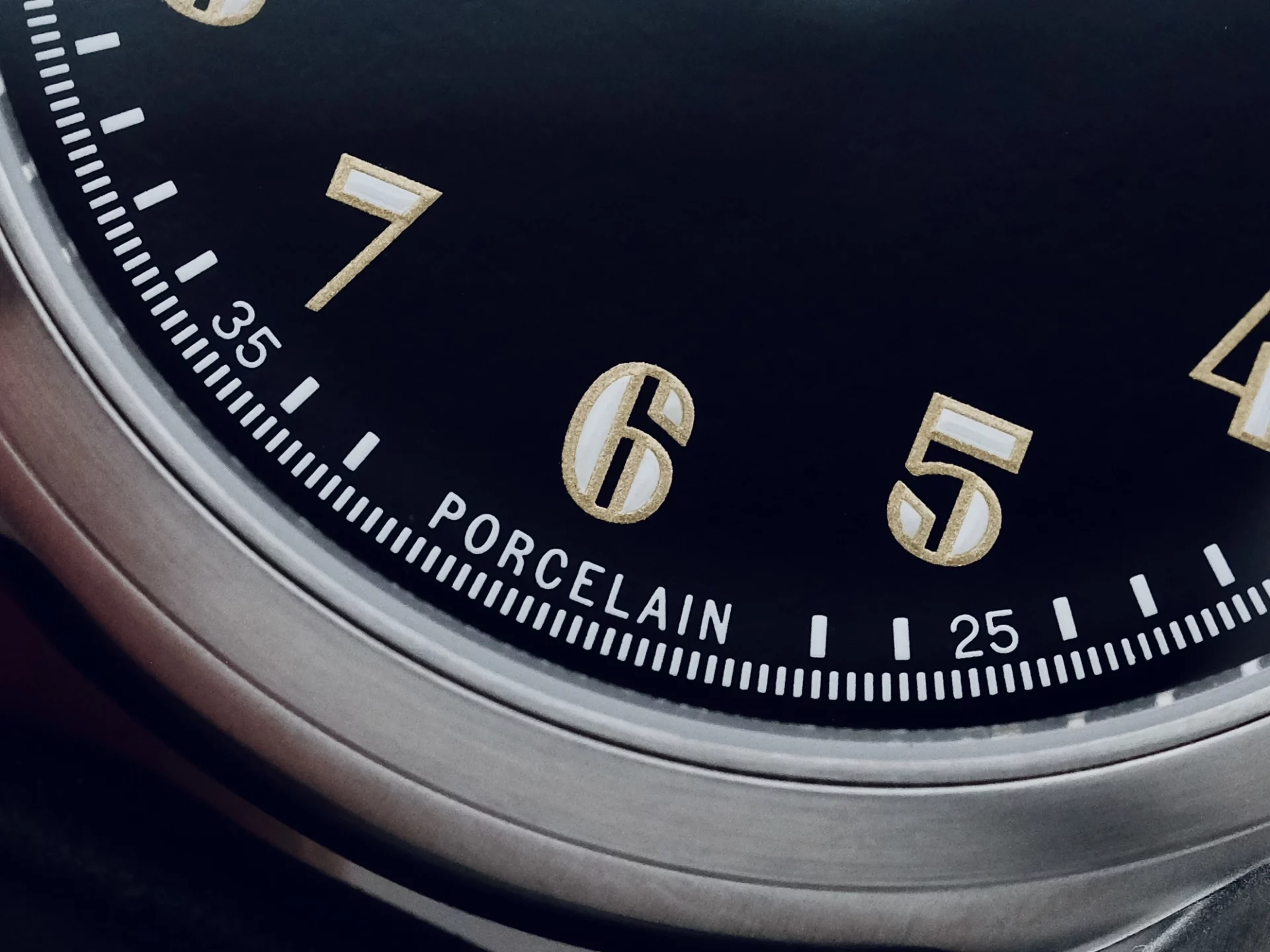 anOrdain Model 2 Porcelain cadran